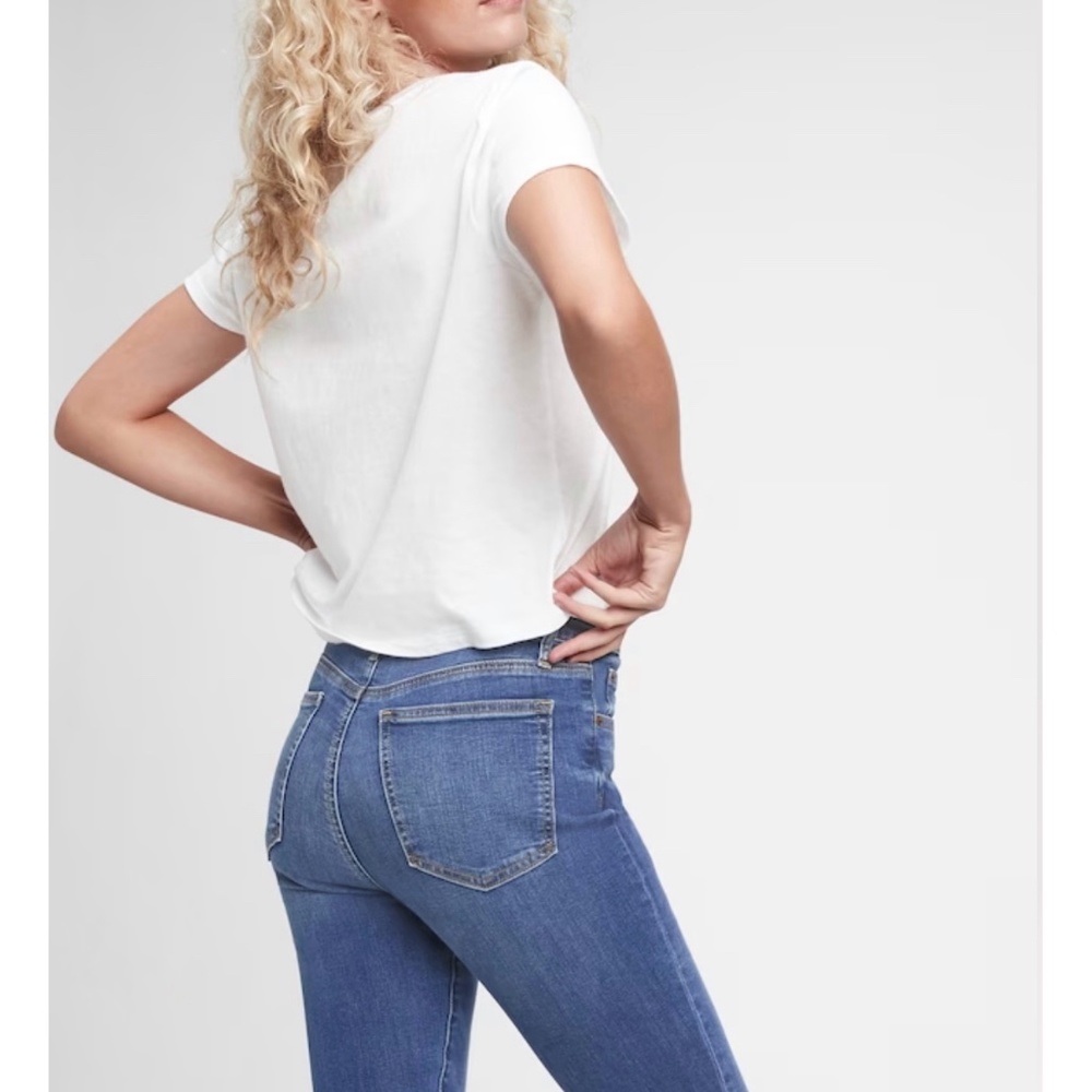 GAP | 1969 Blue Denim Mid Rise Raw Hem Comfy Precision True Skinny Jeans